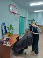 БЕСПЛАТНЫЕ СТРИЖКИ ДЛЯ ПОЖИЛЫХ ЛЮДЕЙ К 8 МАРТА: КРАСОТА БЕЗ ГРАНИЦ!