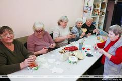 "Создать еще более комфортные условия". Минтруда и "Белая Русь" провели акцию в соцучреждении Минска