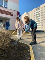 Сотрудники территориального центра начали субботнее утро с настоящего марафона чистоты!