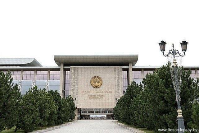 Поздравление Президента Беларуси Александра Лукашенко с Праздником труда